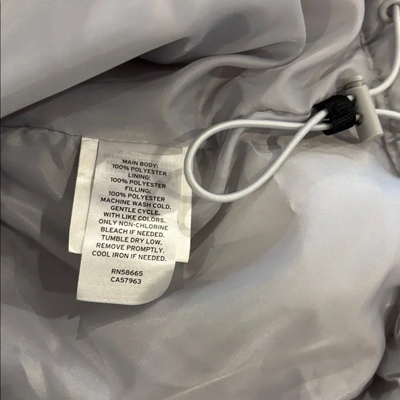 Nordstrom BP Juniors Silver Grey Puffer Jacket Size Small - Picture 6 of 6